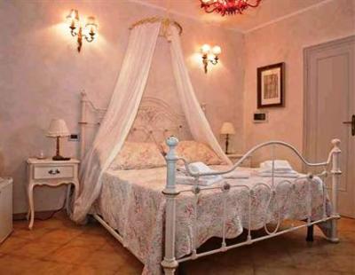 фото отеля La Petite Maison Hotel Viareggio