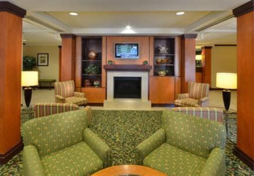 фото отеля Fairfield Inn & Suites Northwest Richmond