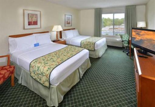 фото отеля Fairfield Inn & Suites Northwest Richmond