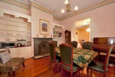 фото отеля Kensington Bed and Breakfast
