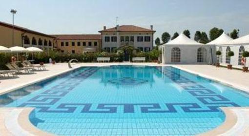 фото отеля Agriturismo Di Charme Villa Serena Hotel Montebelluna