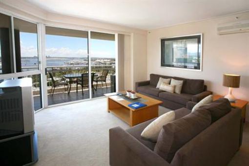 фото отеля Ocean Sands Resort Gold Coast