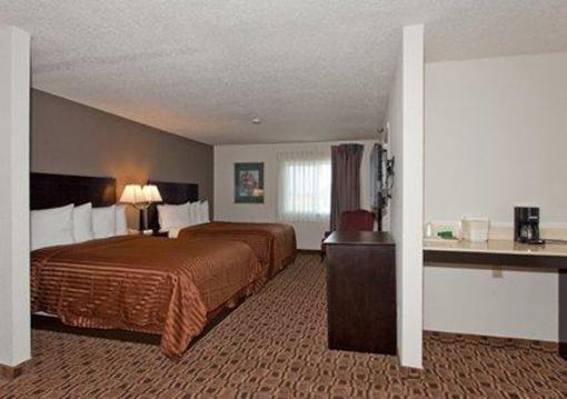 фото отеля Quality Suites Airport