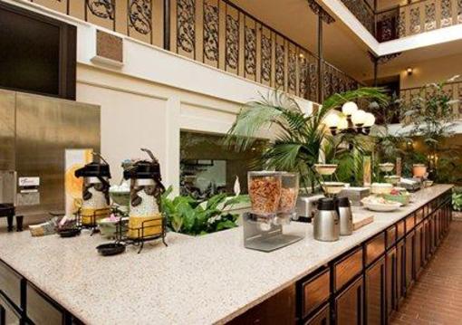 фото отеля Quality Suites Airport