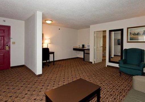 фото отеля Quality Suites Airport