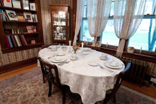 фото отеля The Australian Walkabout Inn Bed & Breakfast