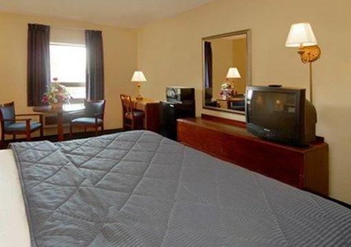 фото отеля Comfort Inn Aikens Center