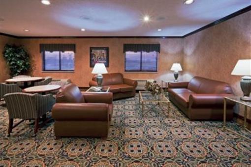 фото отеля Holiday Inn Express Warsaw