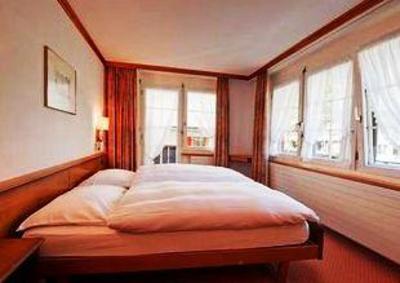 фото отеля La Perle Apartment Hotel Zermatt