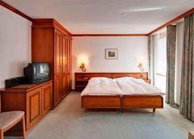 фото отеля La Perle Apartment Hotel Zermatt