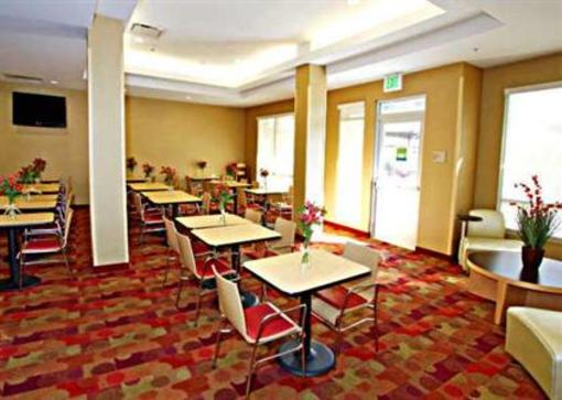 фото отеля TownePlace Suites Phoenix Goodyear