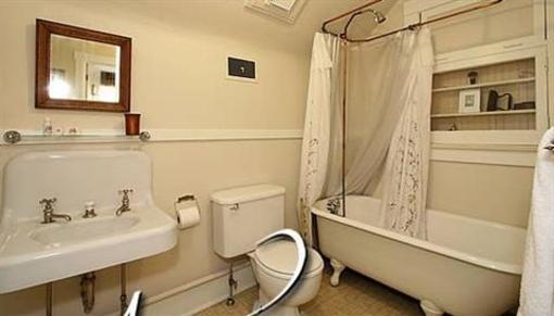 фото отеля Avenue Hotel Bed and Breakfast
