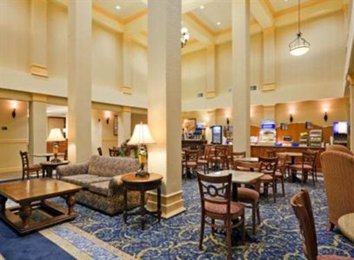 фото отеля Holiday Inn Express Hotel & Suites Montgomery/Boyd Cooper Parkway