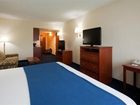 фото отеля Holiday Inn Express Hotel & Suites Montgomery/Boyd Cooper Parkway