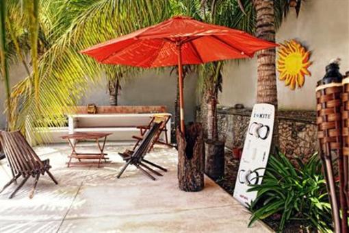 фото отеля Hotel Maya del Carmen