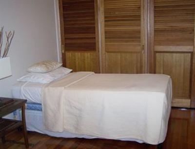 фото отеля At Remingtons B & B Private Cottages