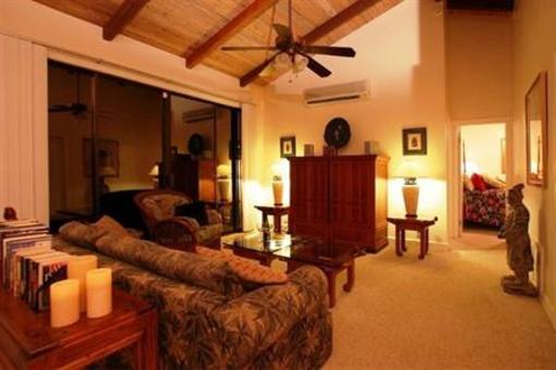 фото отеля Hideaway Cove Poipu Beach