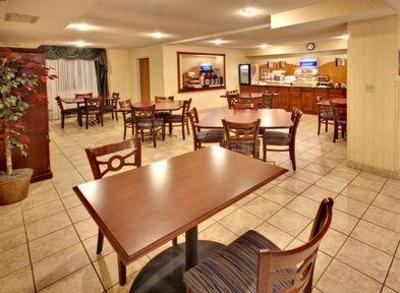 фото отеля Holiday Inn Express Cornhusker Lincoln (Nebraska)