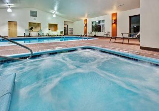 фото отеля Holiday Inn Express Cornhusker Lincoln (Nebraska)