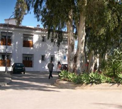фото отеля Apartamentos Turisticos La Mundial Hostel