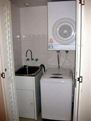 фото отеля Ramada Hotel & Suites