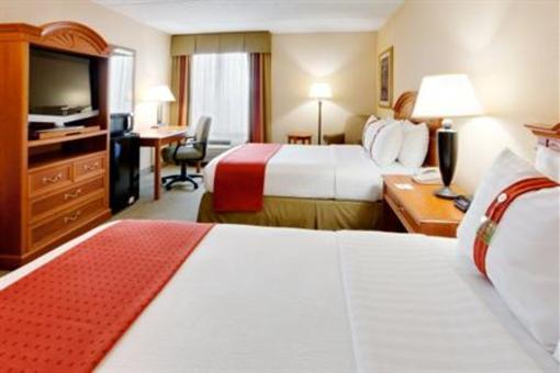 фото отеля Garden Plaza Hotel