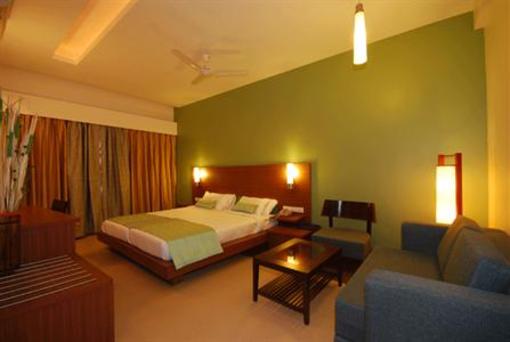 фото отеля Sadanand Regency