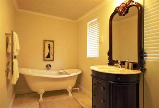 фото отеля Albarosa Guesthouse Stellenbosch