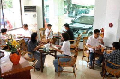 фото отеля Apple Tree Suites Cebu