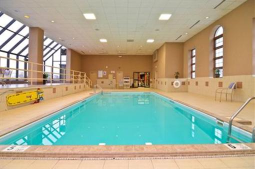 фото отеля Best Western Carriage House Inn Watertown (New York)
