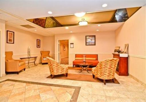фото отеля Best Western Carriage House Inn Watertown (New York)