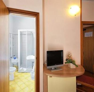 фото отеля Hotel Zio Imola