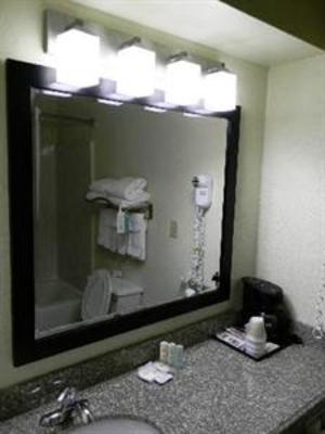 фото отеля Comfort Inn Pensacola - Pine Forest