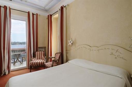фото отеля Hotel Welcome Villefranche-sur-Mer