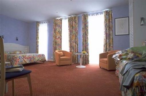 фото отеля Hotel Welcome Villefranche-sur-Mer