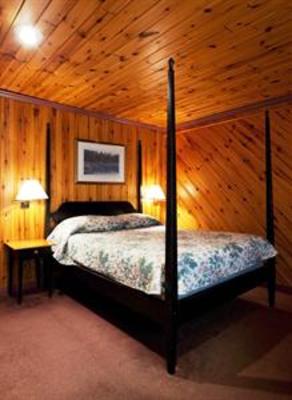 фото отеля Pow Wow Point Lodge