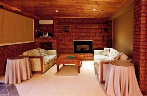 фото отеля Pow Wow Point Lodge