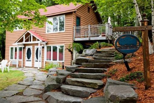 фото отеля Pow Wow Point Lodge