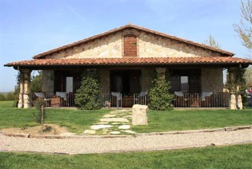 фото отеля Agriturismo Fattorie Poggio Nebbia Hotel