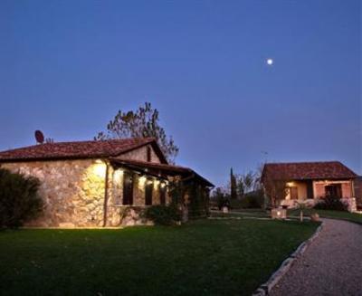фото отеля Agriturismo Fattorie Poggio Nebbia Hotel