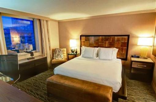 фото отеля Luxe City Center Hotel