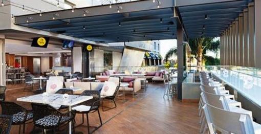 фото отеля Luxe City Center Hotel