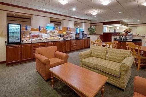 фото отеля Holiday Inn Express Exton - Lionville