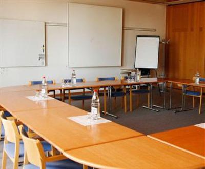 фото отеля Konferenzzentrum St. Chrischona