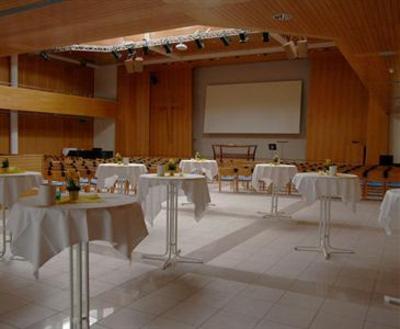 фото отеля Konferenzzentrum St. Chrischona