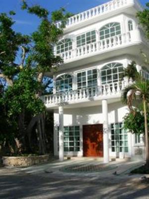 фото отеля Villas Castillo Blanco Hotel Playa del Carmen