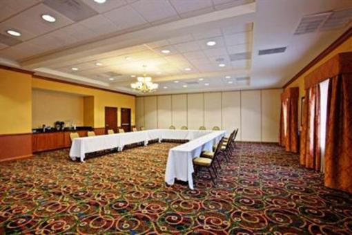 фото отеля Holiday Inn Express Hotel & Suites Airport Ontario (California)