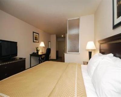 фото отеля Comfort Suites Grand Prairie