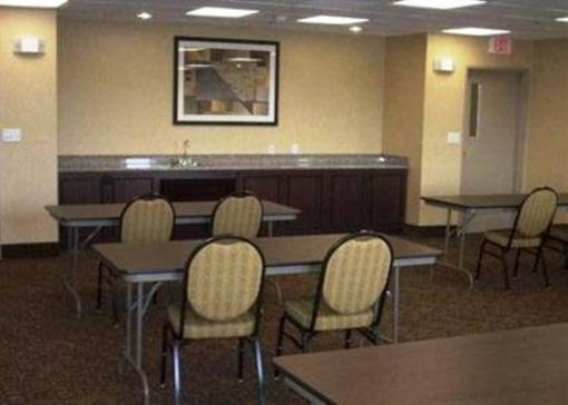 фото отеля Comfort Suites Grand Prairie