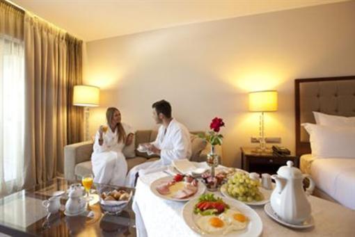 фото отеля Hotel Du Lac Congress Center & Spa Ioannina